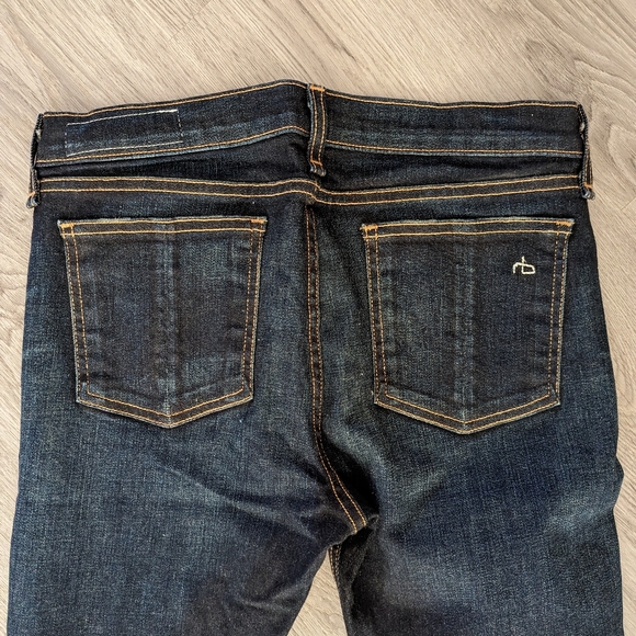 Rag and bone dark wash jeans. Size 29 - Picture 4 of 5